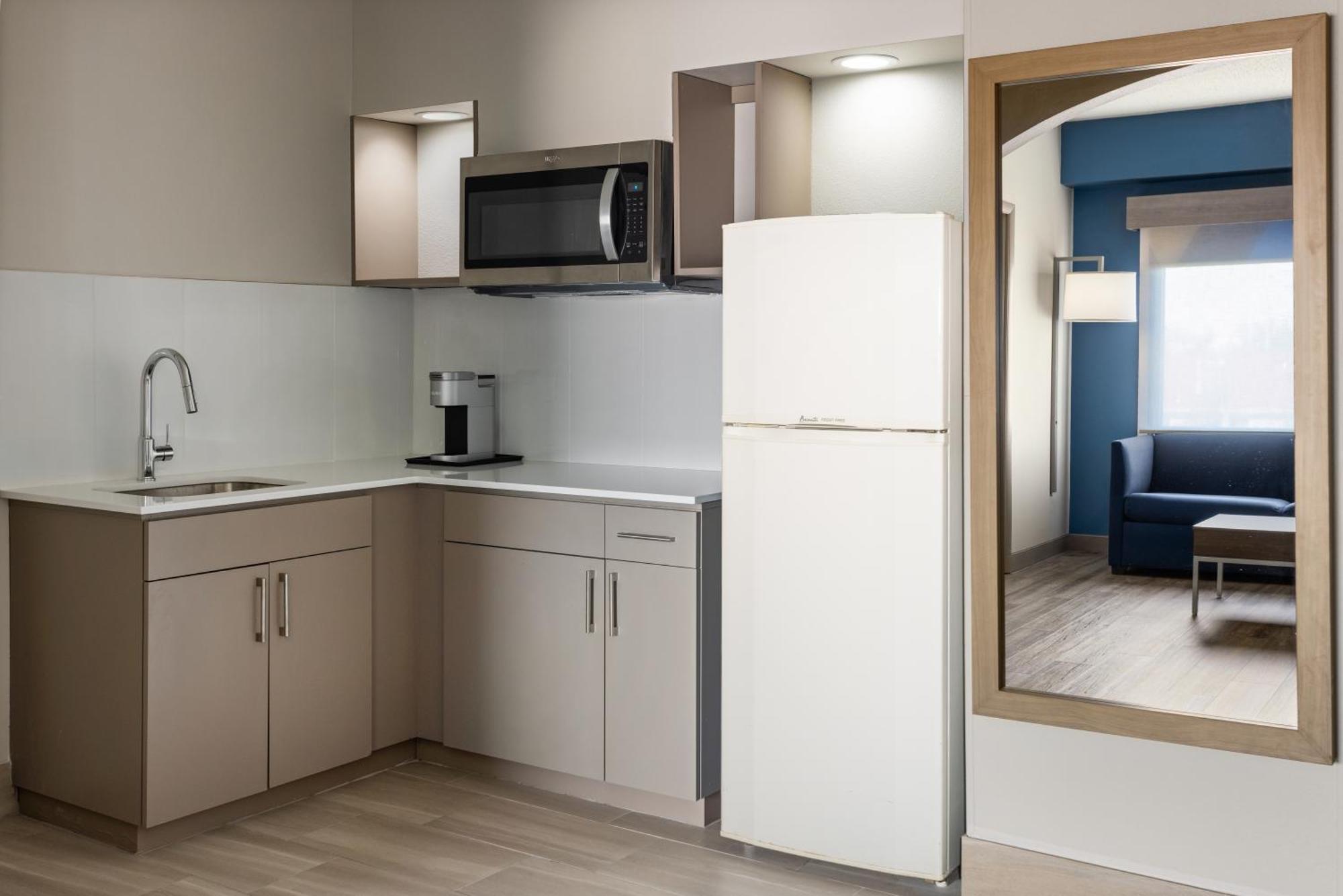 Holiday Inn Express & Suites Leesburg - Historic District By Ihg Екстериор снимка