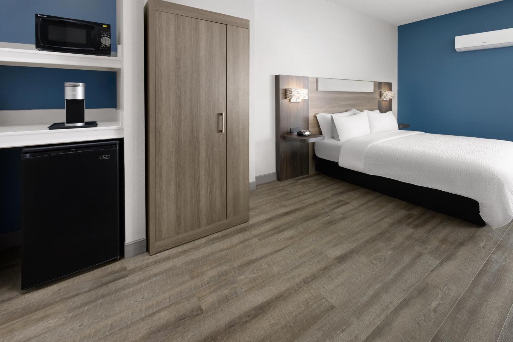 Holiday Inn Express & Suites Leesburg - Historic District By Ihg Екстериор снимка
